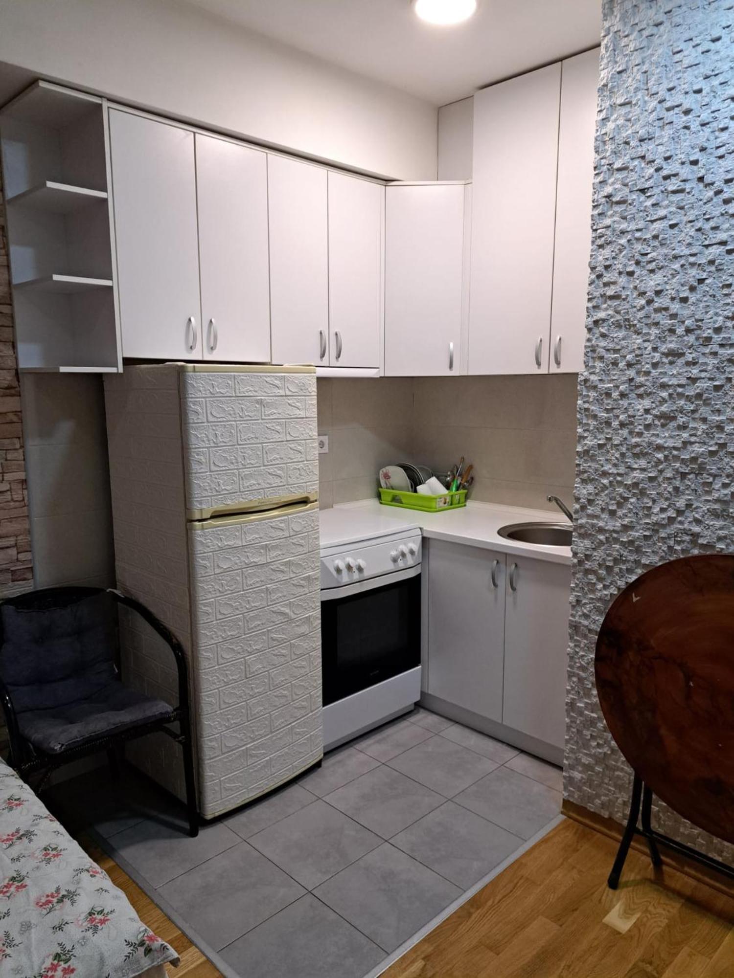 Wonderful Studio Apartment In Skopje Center מראה חיצוני תמונה